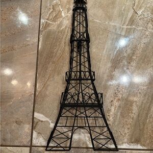 Black Eiffel Tower Wire Decor or necklace holder